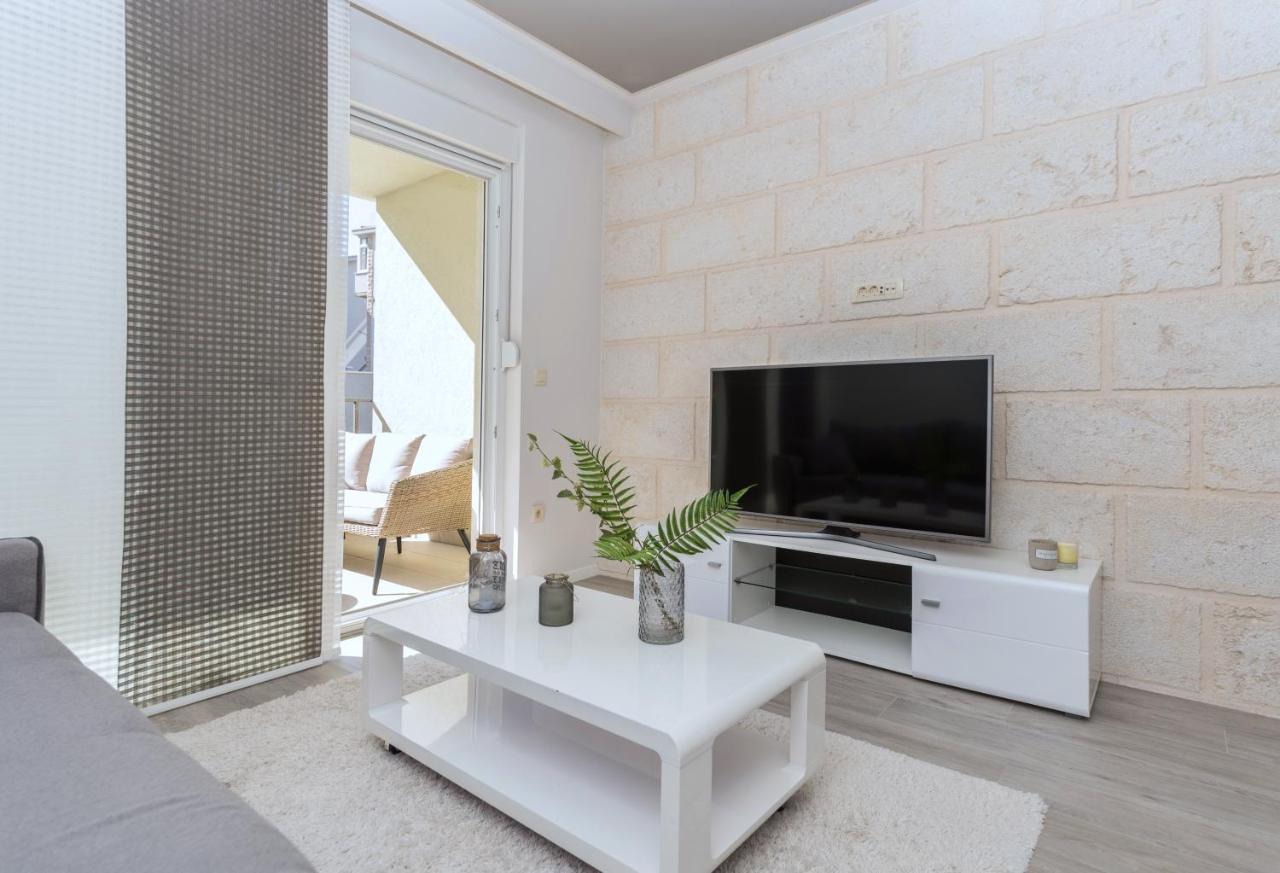 Masson Apartment